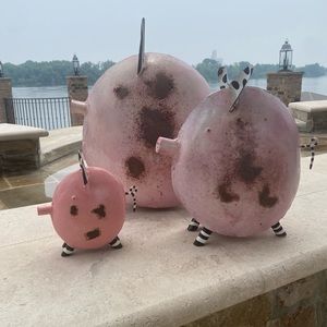 MacKenzie-Childs FULL Set of 3 “3 Little Pigs” metal/iron Barnyard Pigs